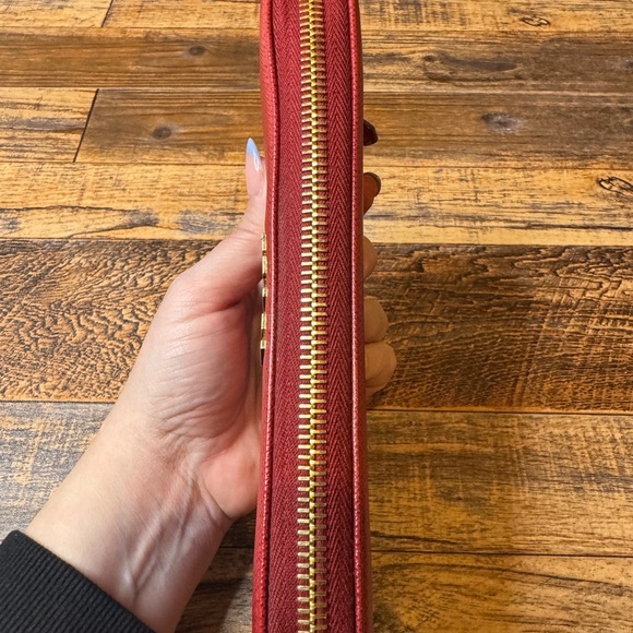 Prada Saffiano Leather Zippy Long Wallet Red Full Set With Authenticity Card - Picture 9 of 16